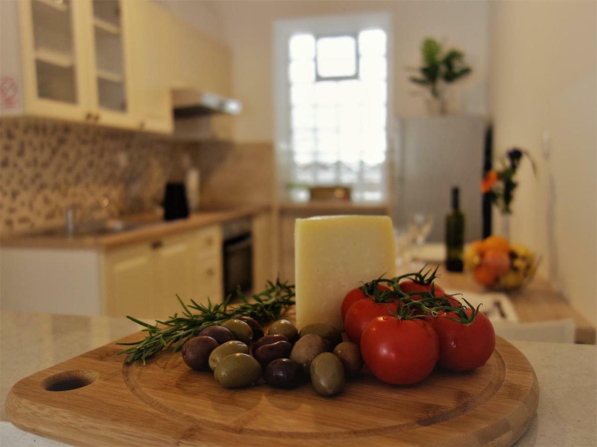 Apartments Vincent Кастав Екстериор снимка